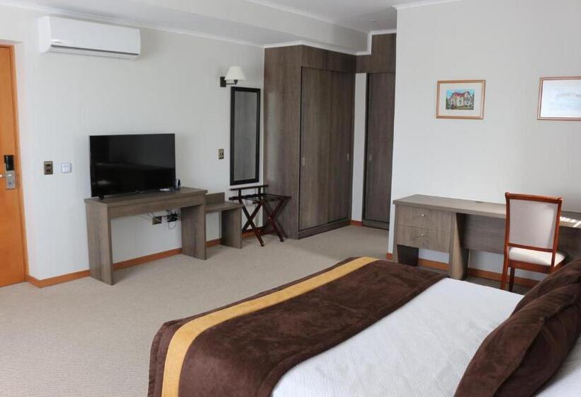 سوییت جونیور, Conrado Hotel Osorno
