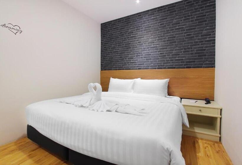 Номер Superior Кровать Кинг, Pula Silom