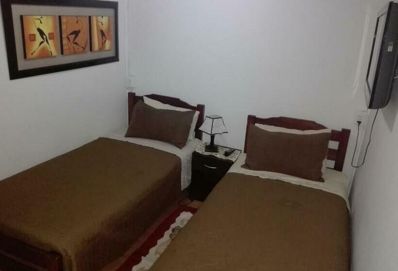 اتاق استاندارد, De Talca