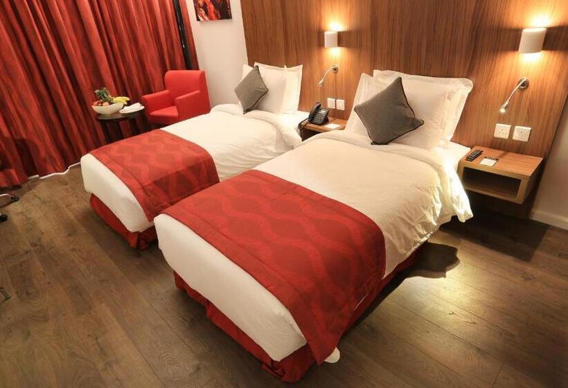 장애인을 위한 스탠다드 룸, Ramada Encore Al Khobar Olaya