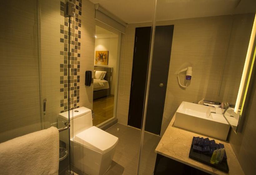 غرفة سوبيريور, Golden Tulip  The Grandmark Dhaka