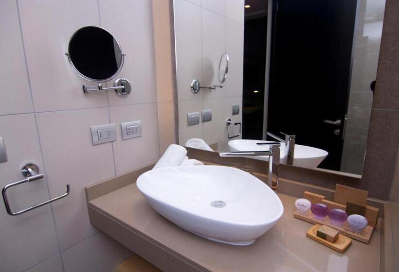 Номер Стандарт Трехместный, Keo Hotel   Ovalle Casino Resort