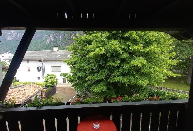 标准间带阳台, Garni Meinrad