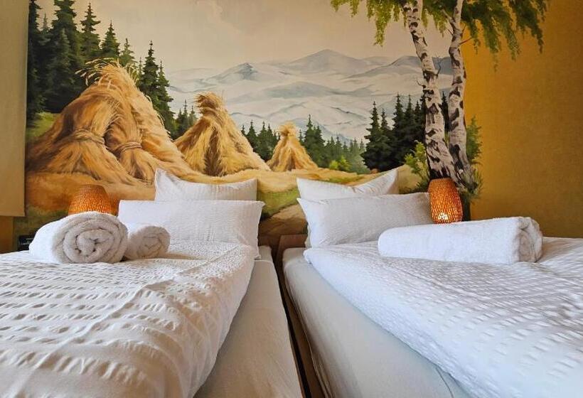 Номер Стандарт с Балконом, Pension Weiße Rose, Parkplatz, Frühstück, Wlan, Zentral