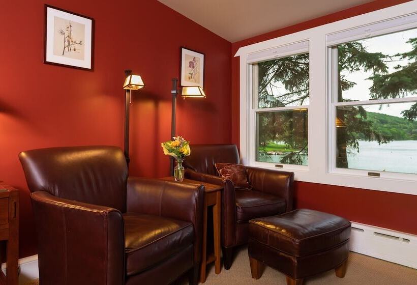 اتاق لوکس یک تخته, Lake Pointe Inn