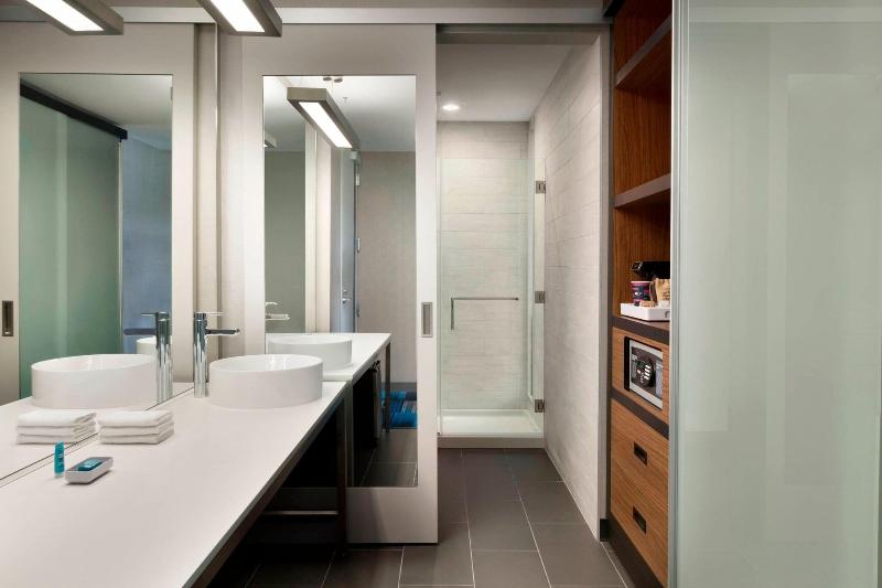 Стандартный Номер Кровать Кинг, Aloft Hillsborobeaverton