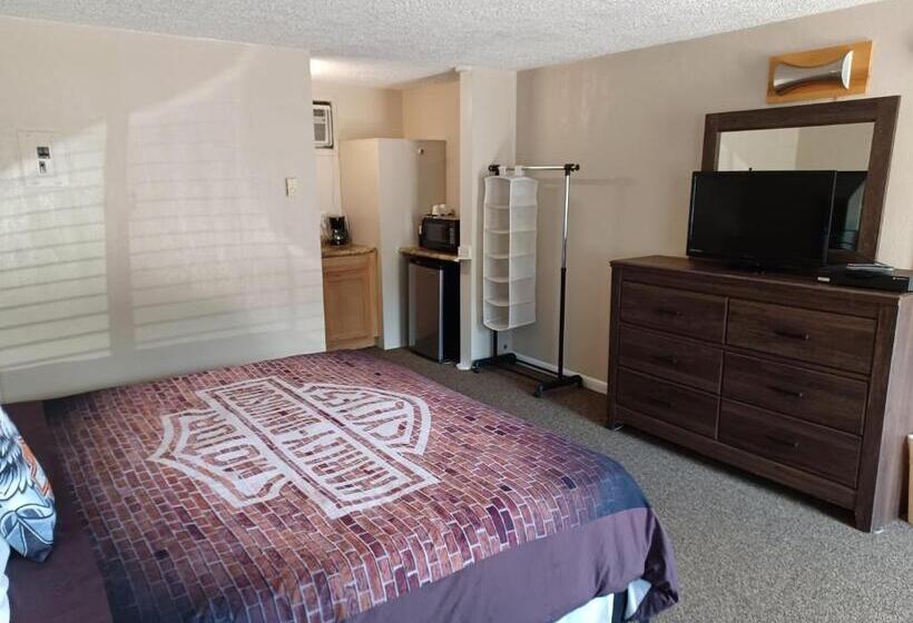اتاق پرمیوم, Oakland Motel