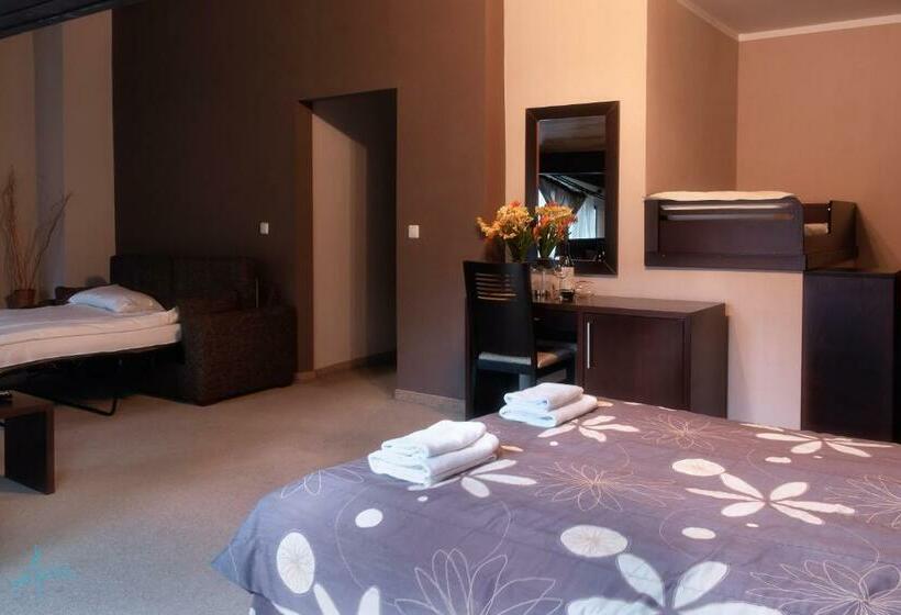 Полулюкс с Балконом, Ostrova Holiday Village