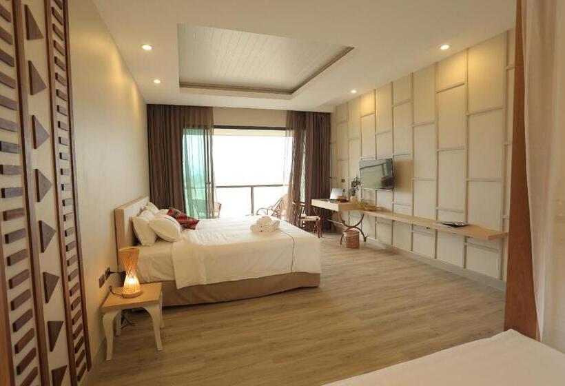 带阳台套房, Navela Hotel & Convention