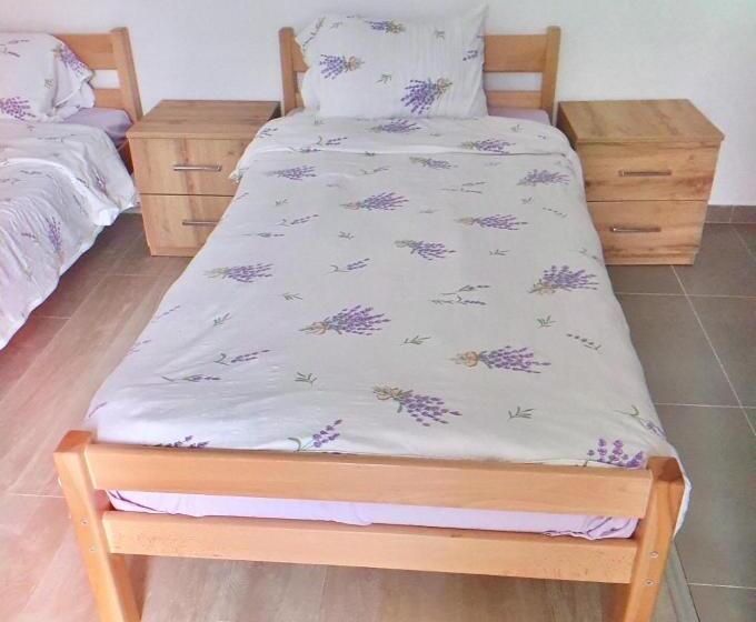اتاق استاندارد سه تخته با بالکن, Guest House Ulnika