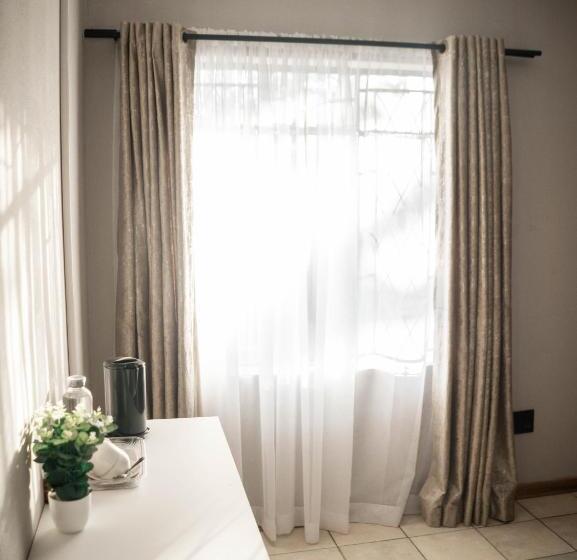 디럭스 룸, Plein On Suid Guesthouse