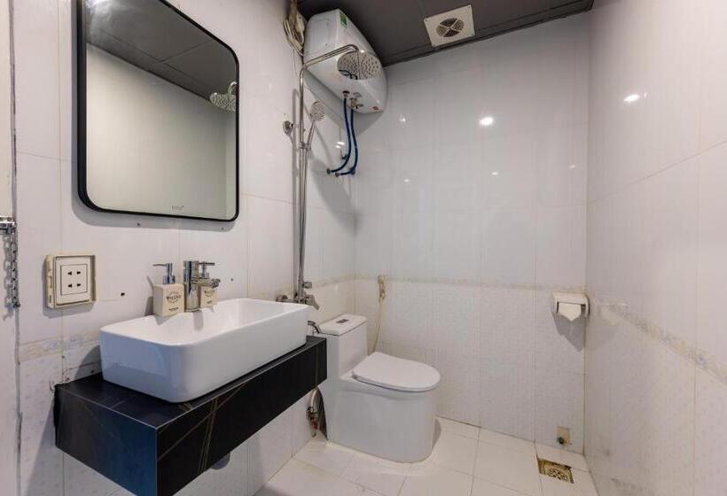 تختخواب در اتاق مشترک, The One Hostel & Rooftop Bar Catba