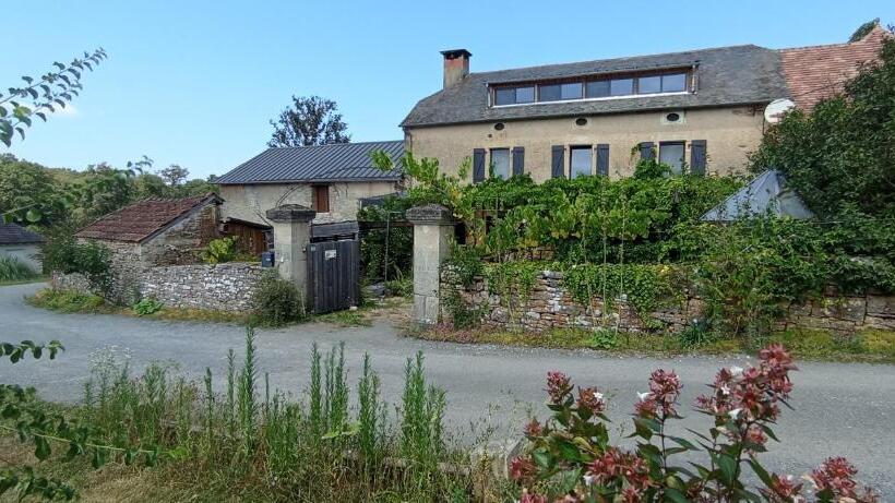 Семейный Номер, Chez Walter Et Camille
