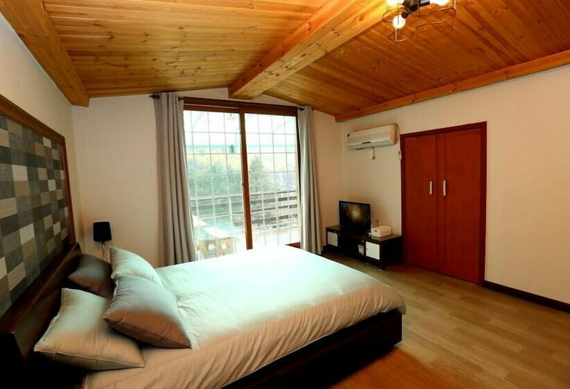 חדר סטנדרט, Pinearoma Pension