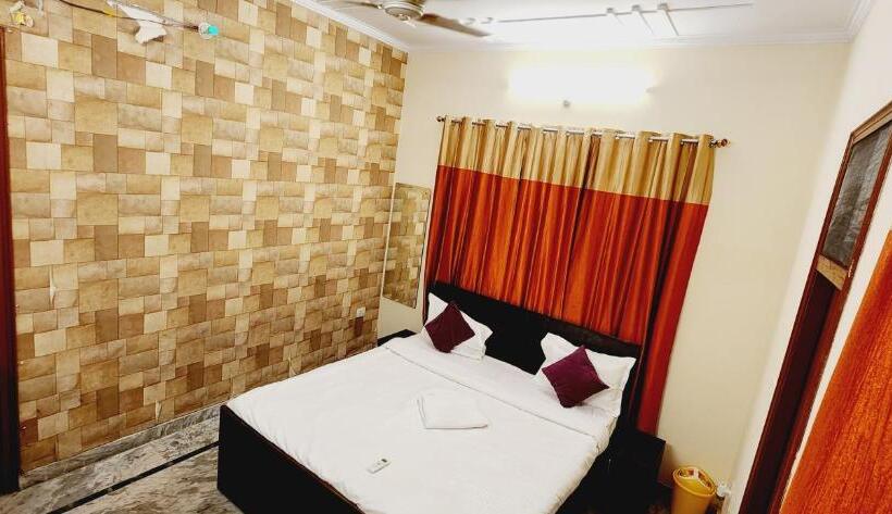 Standardzimmer, Prisha Stay