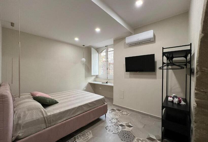 Номер Deluxe, Domus Arenaria