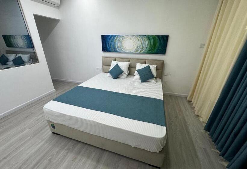 스탠다드 룸 킹사이즈 침대, Blue Maalu Resort