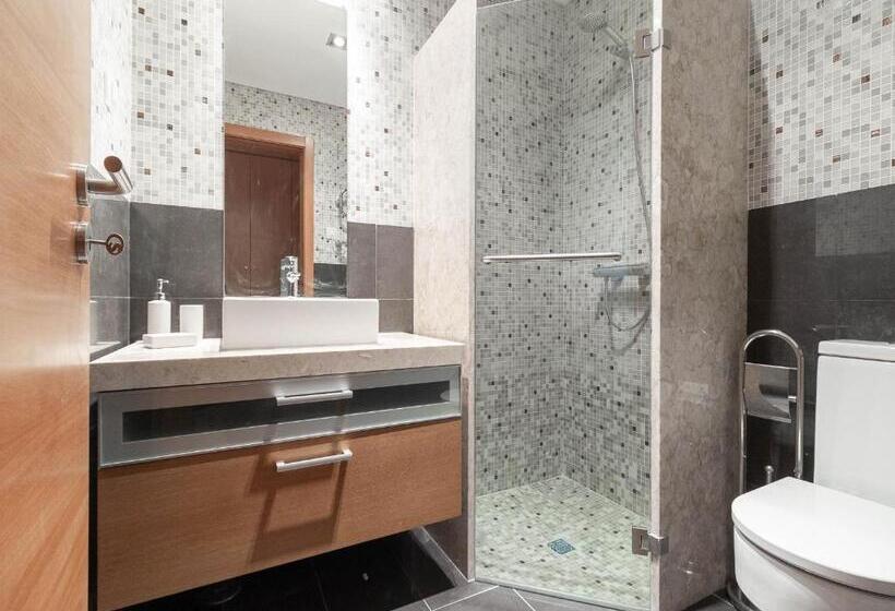 اتاق کلاسیک سه تخته, Akicity Beja Rooms