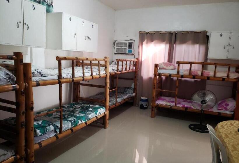 Семейный Номер, Mari Gold Travelers Inn