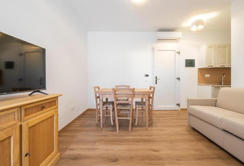 Апартаменты Классик 1 Спальня, Olbia Rooms