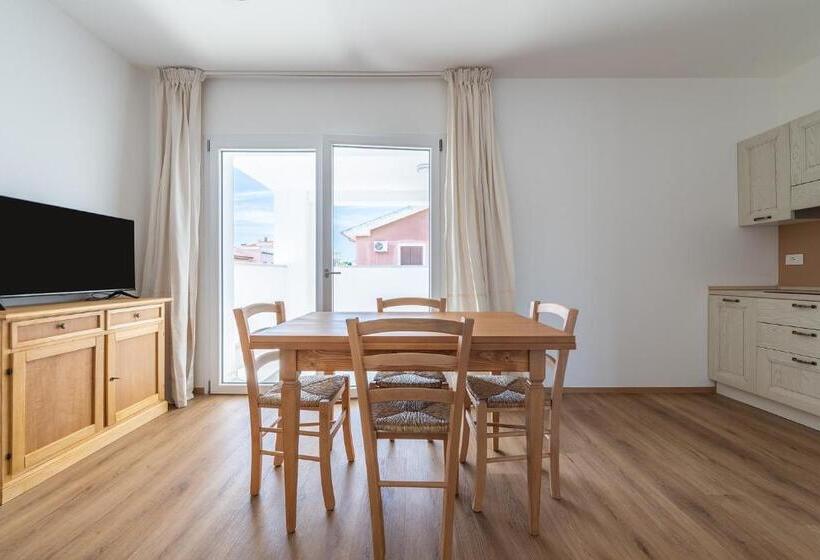 Полулюкс Повышенной Комфортности, Olbia Rooms