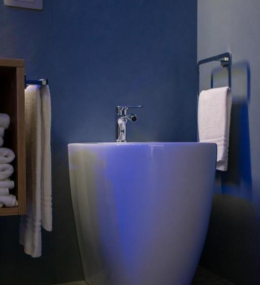 اتاق استاندارد سه نفره, Papavero Giallo B&b