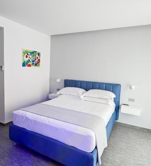 اتاق استاندارد سه نفره, Papavero Giallo B&b