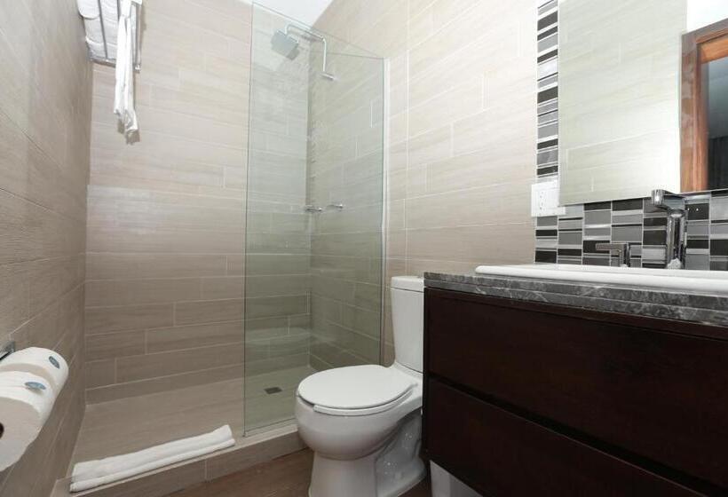 غرفة قياسية مطلّة علي البحر, Marea Vista