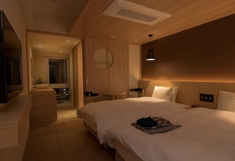 Номер Стандарт, Uan Kanazawa