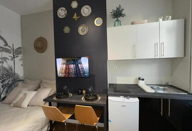 شقة غرفة واحدة, Lerelaisdodile   Apparts Conforts   Lille