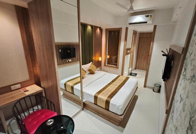 Номер Deluxe, Fabhotel Melody Boutique   Village Vadavali, Thane