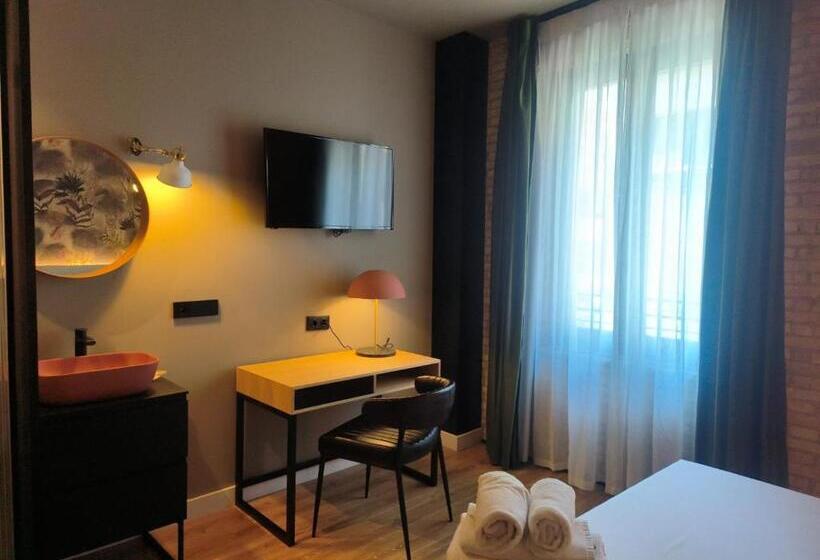 اتاق استاندارد, Saman Hotel Boutique