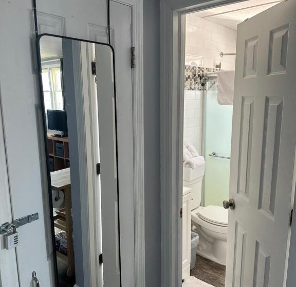 Студио Стандарт Вид на Сад, Zenoasis Pvt Bedbath Studio By Numc