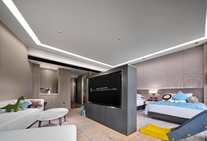Семейный Номер Deluxe, Jinyun Jingjiang International