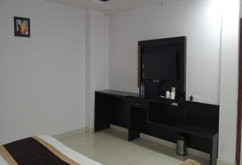 سوئیت با تخت بزرگ, Ananda Inn