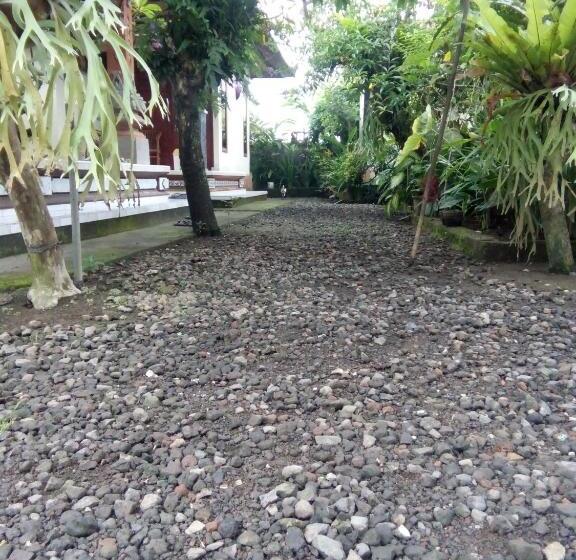 이코노미 싱글 룸, Intan House