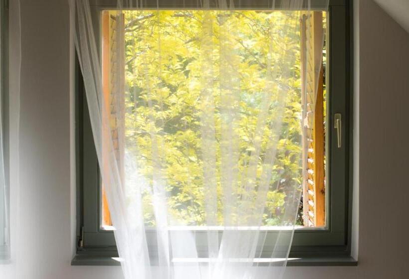 Номер Стандарт, Villa Oliva Boutique Rooms & Spa Zamárdi