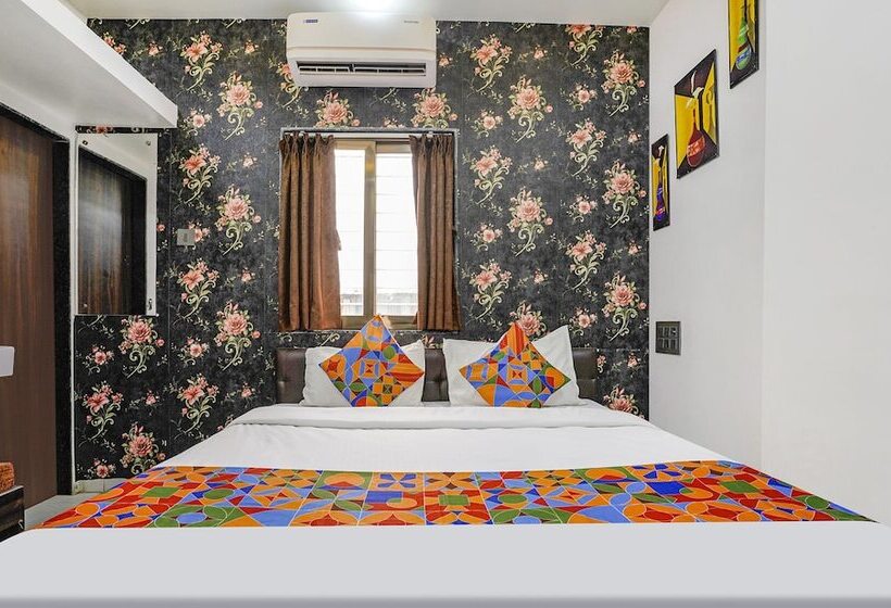 Quarto Deluxe, Fabhotel The Regal Inn