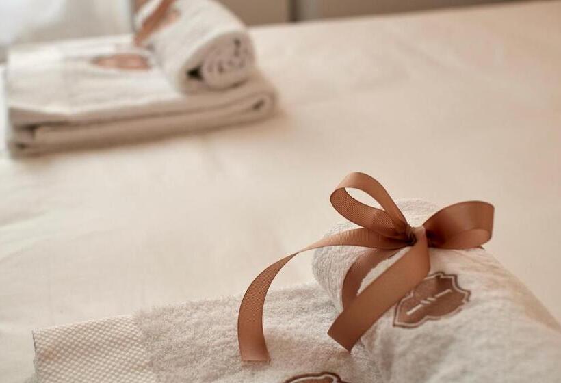 Стандартный Номер Кровать Кинг, Iulius Suite & Spa