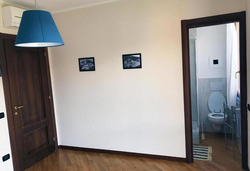 ４ベッドルームハウス, Cytrus Rooms