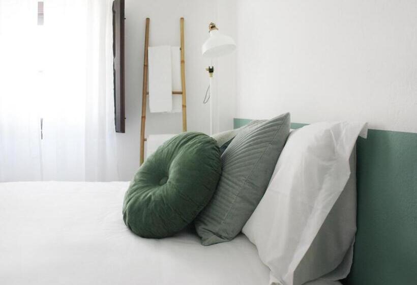 Люкс, Foral Guest House   óbidos