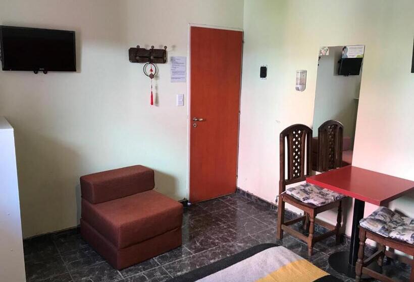 Номер Стандарт, Apart Eva Luna Departamentos Y Habitaciones Con Baño Privado