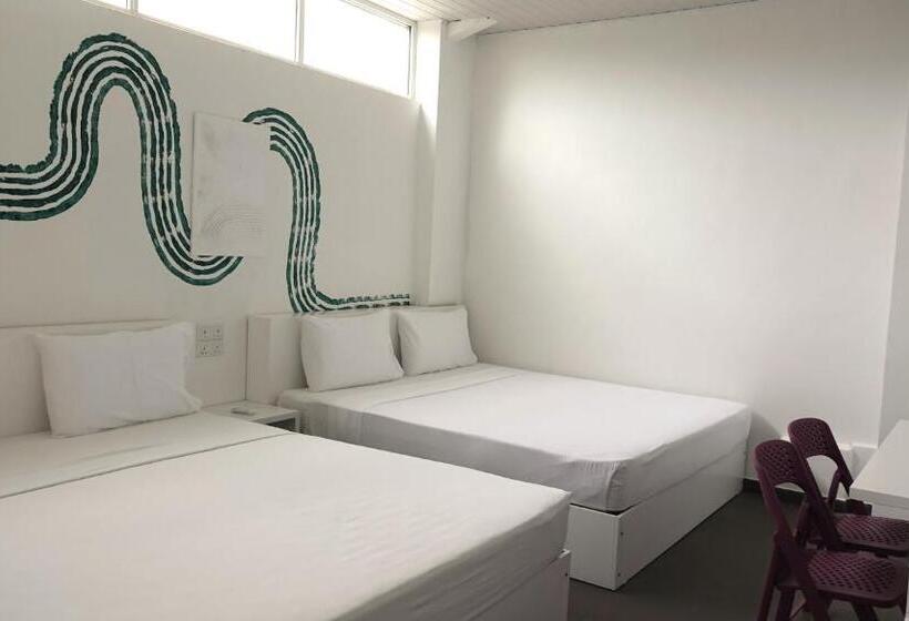 Семейный Номер, City Beds Negombo