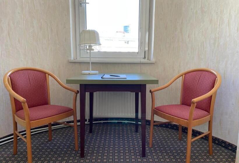 4인용 스탠다드 룸, Tabor Rooms