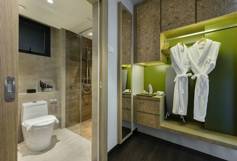 سوییت, The Granite Luxury
