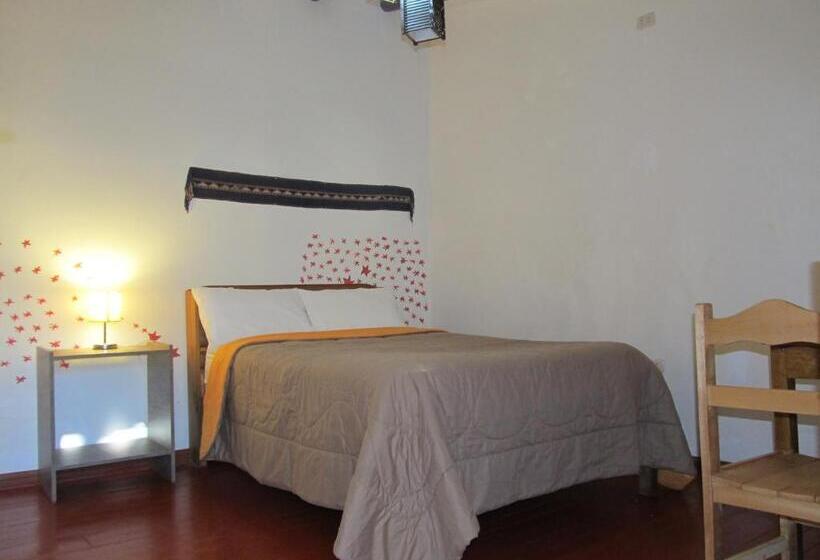 Habitación Estándar Baño Compartido, Killari Hostal