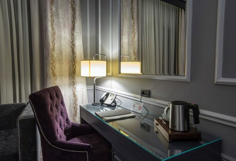 Номер Deluxe, Peninsula Boutique