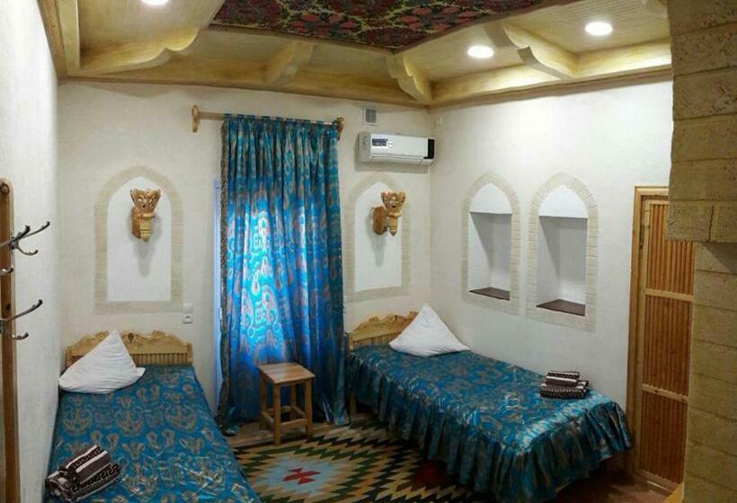 اتاق استاندارد, Zukhro Boutique