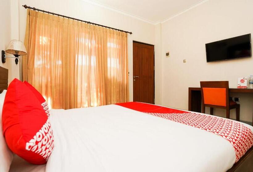 Номер Deluxe, Capital O 1430 Hotel Ratna Syariah