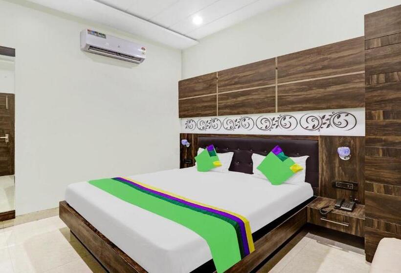 标准间, Itsy Hotels Anjali Mahal 500, Mtrs From Mathura Railway Station